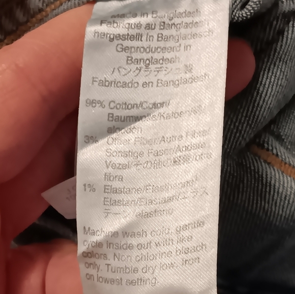 J. Crew Factory Women's Med-wash Denim Short Jean Jacket with Chest Pockets S - Picture 7 of 9